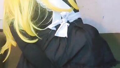 Una sirvienta muy caliente pt2