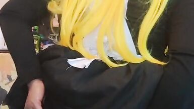 Una sirvienta muy caliente pt2