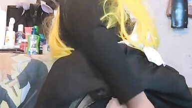 Una sirvienta muy caliente pt2