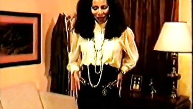 Coco Chanel - 4 image