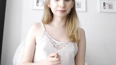 Shemale Webcam March 18 - 23 - 3 image