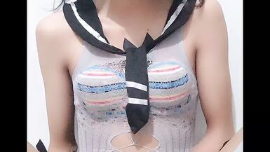 Asian Shemale Quick Cum Before School - 1 image