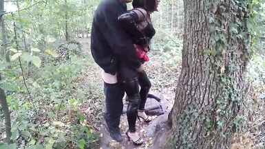 Shemale suck guy and get fingered in the wood outdoor - 7 image