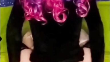 ZZ rocks through lockdown with compilation of scenes fforwar - 8 image