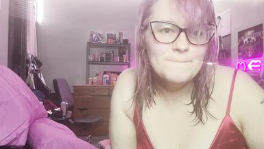 Amy Gets Chained - 2 image