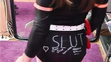 Nikki has a heavy cumshot - 12 image