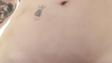 shy workout sissy gives you free bulge show - 8 image