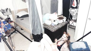 Redhead Pandora tries to be a Gun Bunny, ends up playing with a buttplug instead! - 14 image