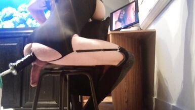 hot brunette banged by fuck machine - 15 image