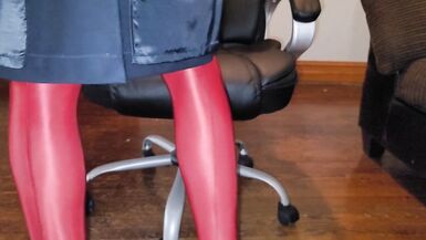 Blue lined office skirt with red shiny pantyhose - 11 image