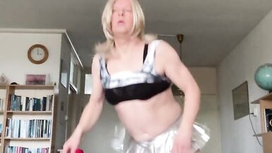 Another dance to music of another hypno vid - 14 image