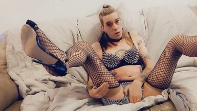 Cute Raver Tranny Fingers Herself - 10 image