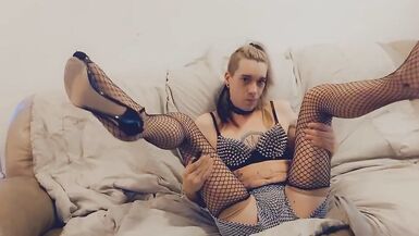 Cute Raver Tranny Fingers Herself - 2 image