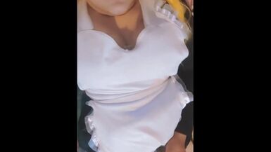 Una sirvienta muy caliente