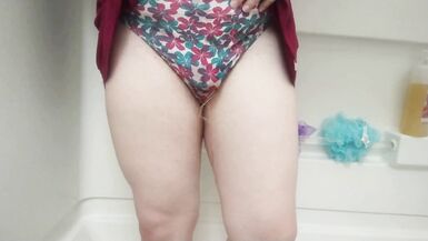 The Hydrated Whore - Sestina Shay Pissing Compilation #1 - 10 image