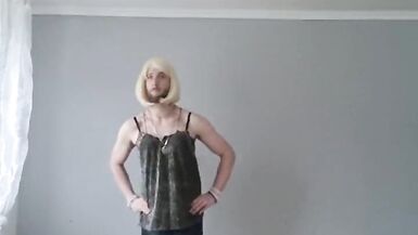 SISSYBITCH trained Walk - 3 image