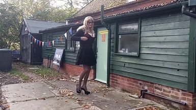 CD Strips Outdoors - 6 image