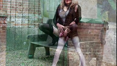 UK Tranny Gina Trent Slideshow #2 - 11 image