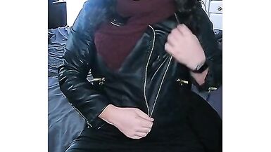 Lauren In Pantyhose Having Fun In The Snow - Teaser - 6 image