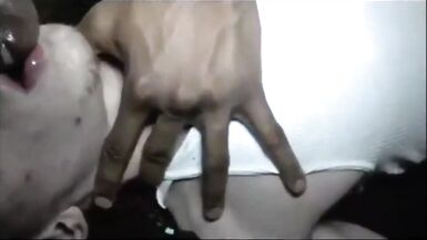 Meesteres maakt van mannen sletje voor homos - 11 image