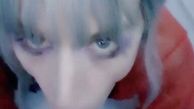 Skinny scottish crossdressing sissy plays with dildo