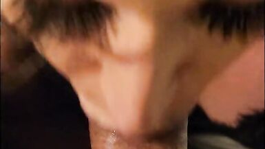 Trans girlfriend blows daddy in her lingerie - 14 image