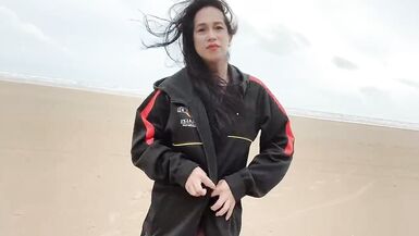 unwind masturbation by sexy shemale - 5 image