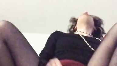 Beautiful italian crossdresser play with big dildo - 9 image