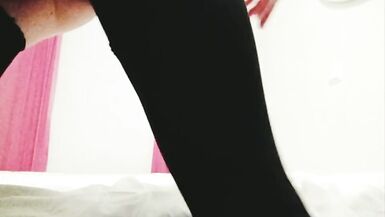 Erika Oak's Big Fat Girlcock Fucks A Clear Fleshlight - 10 image