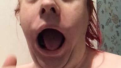 Gag and deepthroat - 1 image