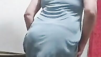 Dance sexy shemale - 2 image