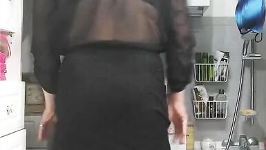 Patty crossdresser Tottaly dressed in black - 15 image