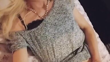 MissRose TS Hot Swedish Shemale Milf Saturday Masturbation - 5 image