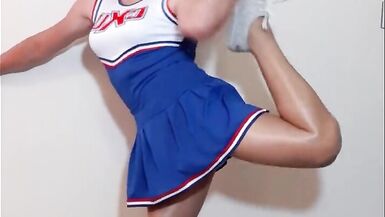 Cheerleader - 5 image