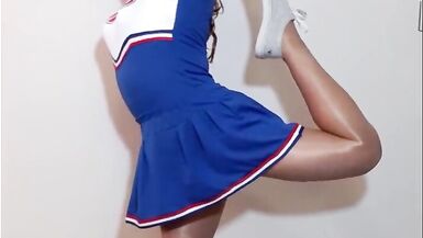 Cheerleader - 8 image