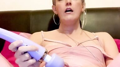 Vibrator cock teasing in all pink outfit! - 3 image