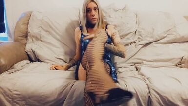 Trans Goddess Loves To Get Your Dick Hard - 10 image