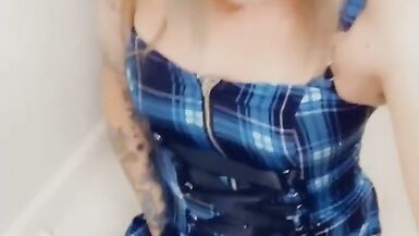 Sexy Tranny Wants You To Stroke Yourself With Her - 11 image