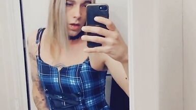 Sexy Shemale Strokes Herself Off - 5 image