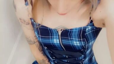 She Loves To Finger Herself - 1 image