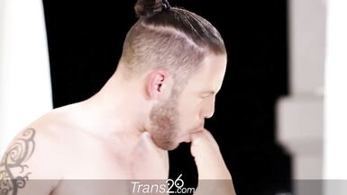 I rub my cock for that of a transsexual girl - 15 image