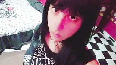 red and black skir - 10 image