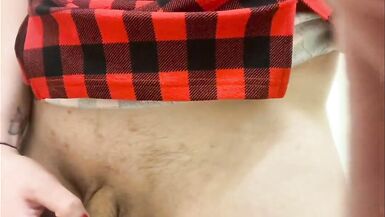 Tskatiekae- Ts goddess loves to pee down your slutty throat - 7 image