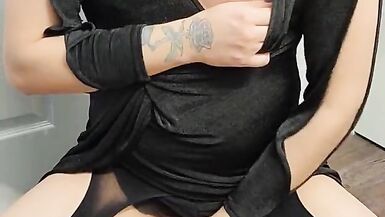 Quick cumshot crossdresser - 15 image