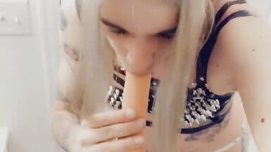 Feminized Shemale Gets Horny - 14 image