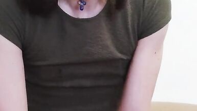 Theresa Cums riding her favourite vibrating big black dildo - 15 image