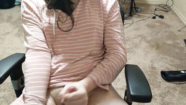 tgirl edges with fleshlight - 15 image