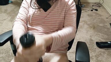 tgirl edges with fleshlight - 8 image