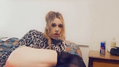 Hotel Hoe Loves Getting Fucked - 6 image