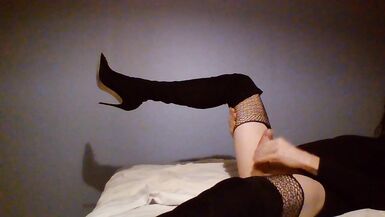 Nellie orgasm! - 13 image